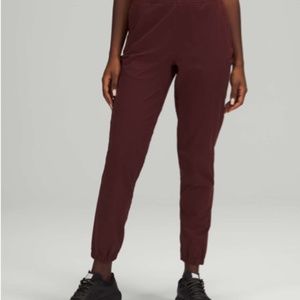 NEVER WORN lululemon high rise adapted state jogger